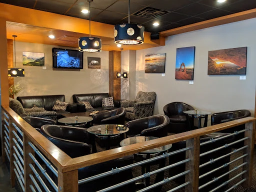 Nosh Restaurant and Wine Lounge photo 4